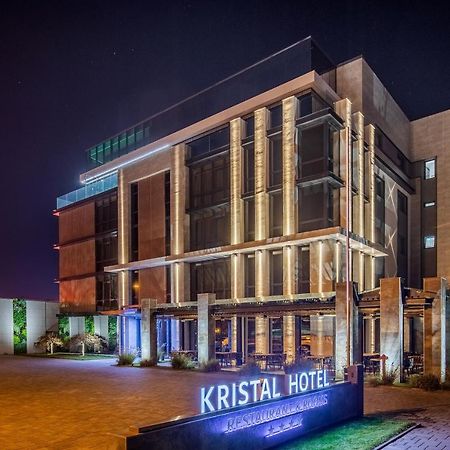 Hotel Kristal ฟอคชานิ ภายนอก รูปภาพ