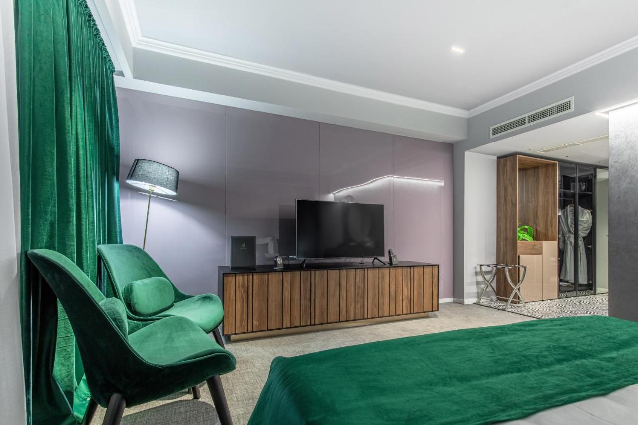 Hotel Kristal ฟอคชานิ ภายนอก รูปภาพ